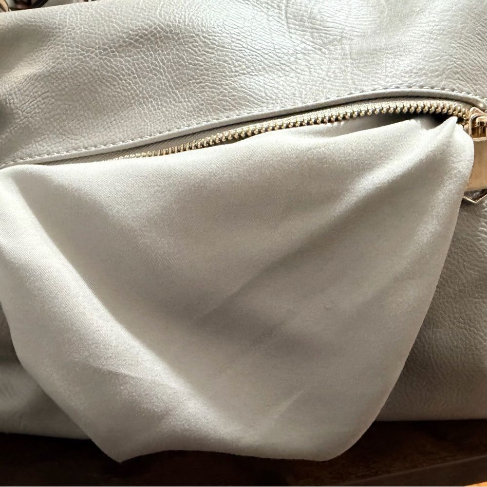 Urban Originals Vegan Leather Satchel Crossbody Light Gray - Picture 9 of 11